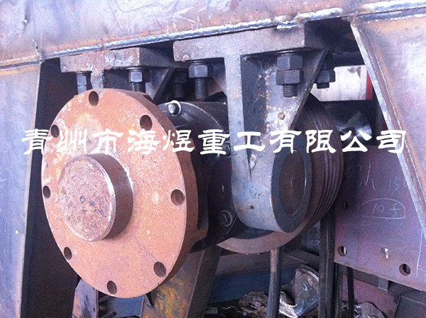 懸輥機傳動機構(gòu)