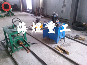 電桿漲拉機(jī)